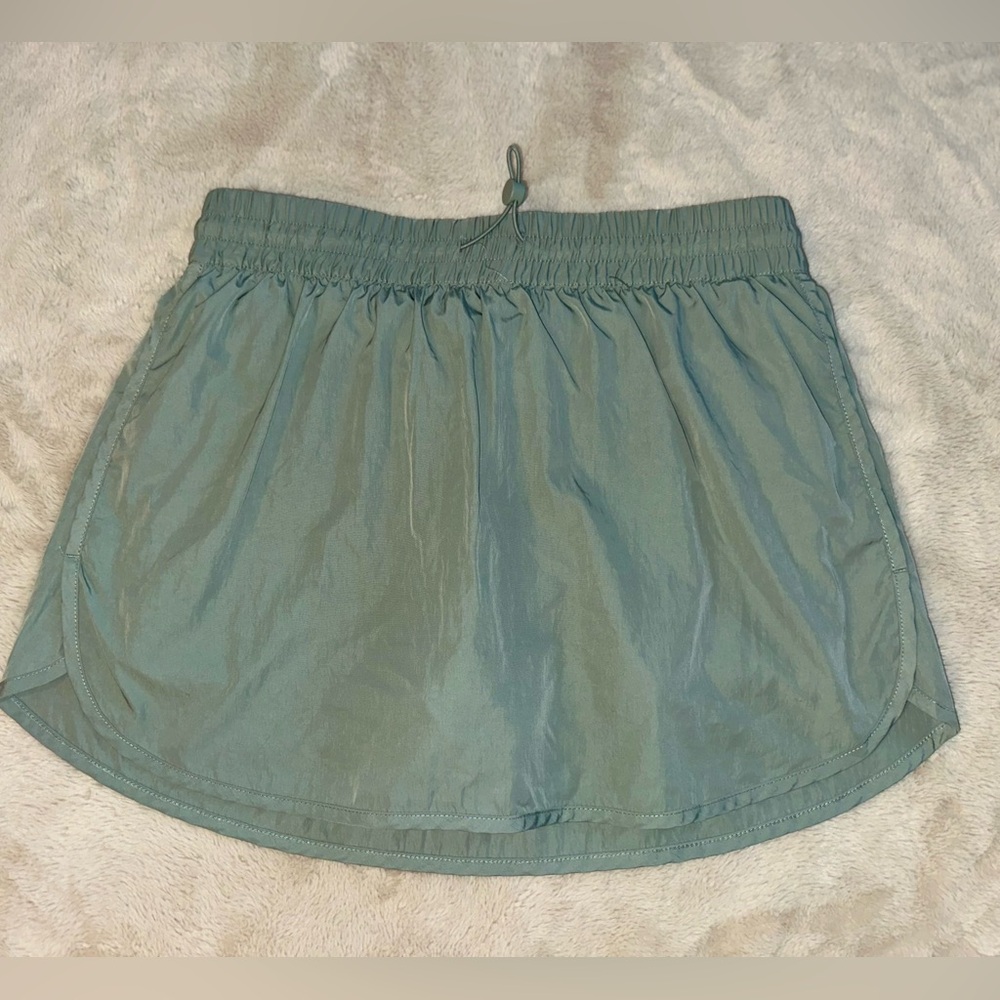 Yogalicious Women's Skort in Light Green